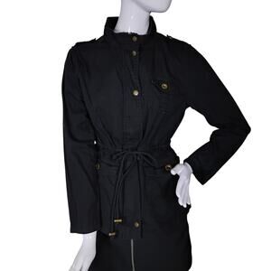 C'esttoi Lightweight Jacket Size Medium Black Zipper and Snap Button Closure